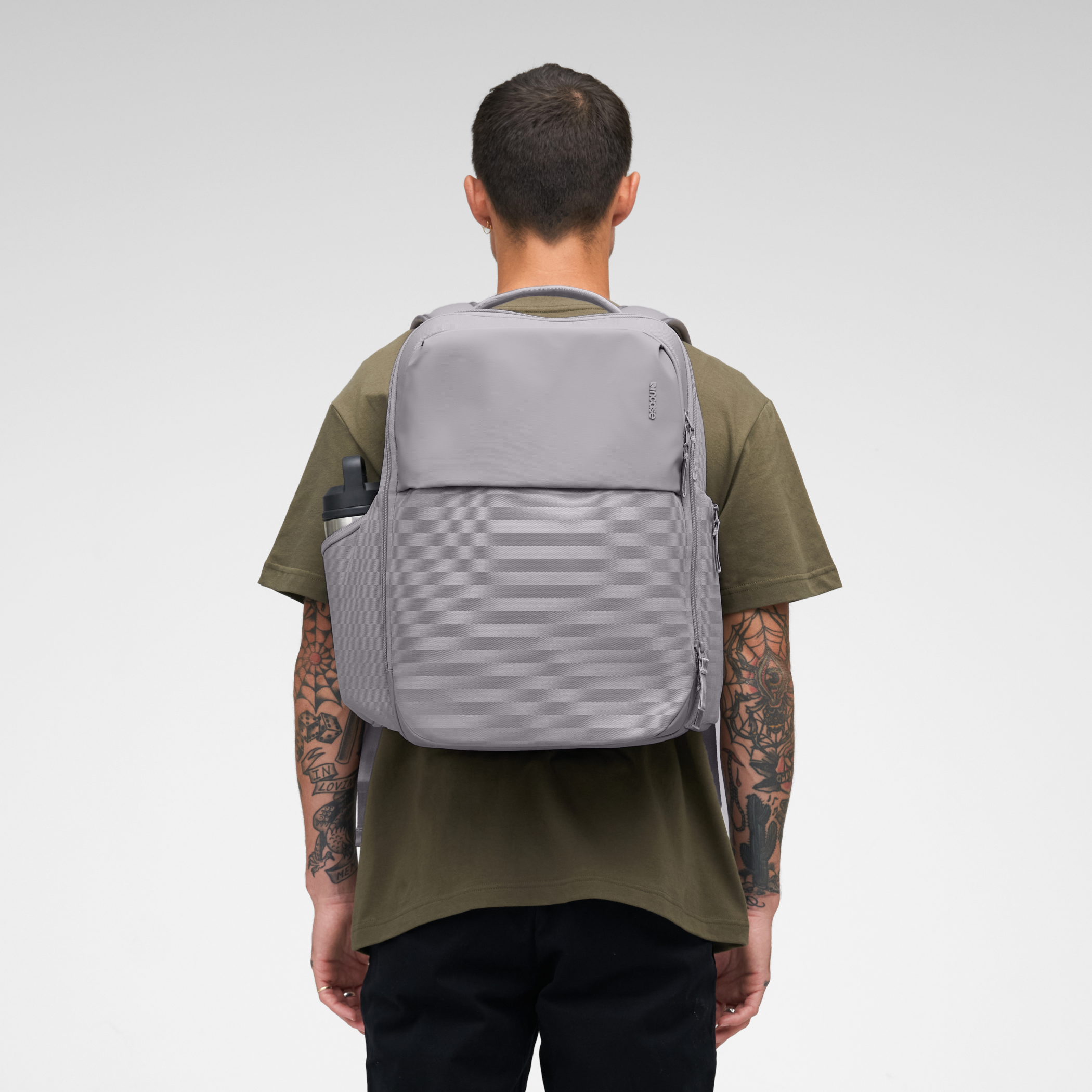 Incase A.R.C. Daypack With ReSpun 100% Recycled Polyester 24L