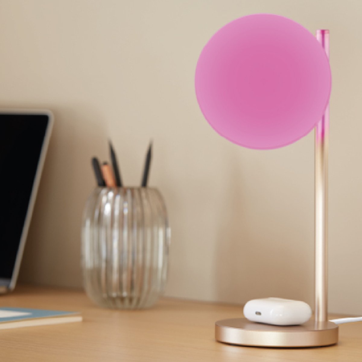 Lexon - Bubble Desk Lamp with Built - in Wireless Charger (Gold) - Ante ShopLexonLed Lamps810011116269LH70D