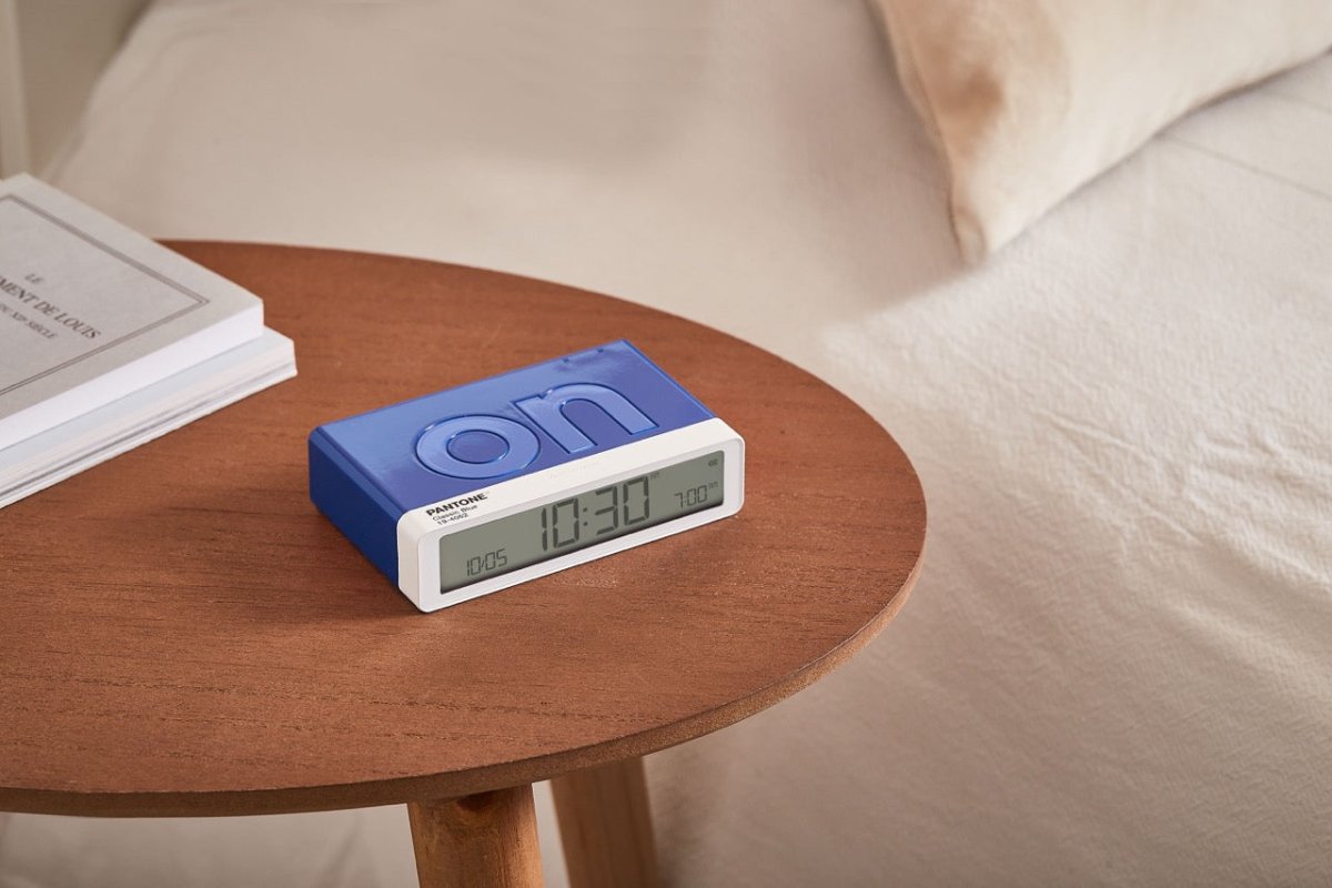 Lexon x Pantone - Flip Classic Alarm Clock - Ante ShopLexonAlarm Clocks3660491210479LR157PT - B