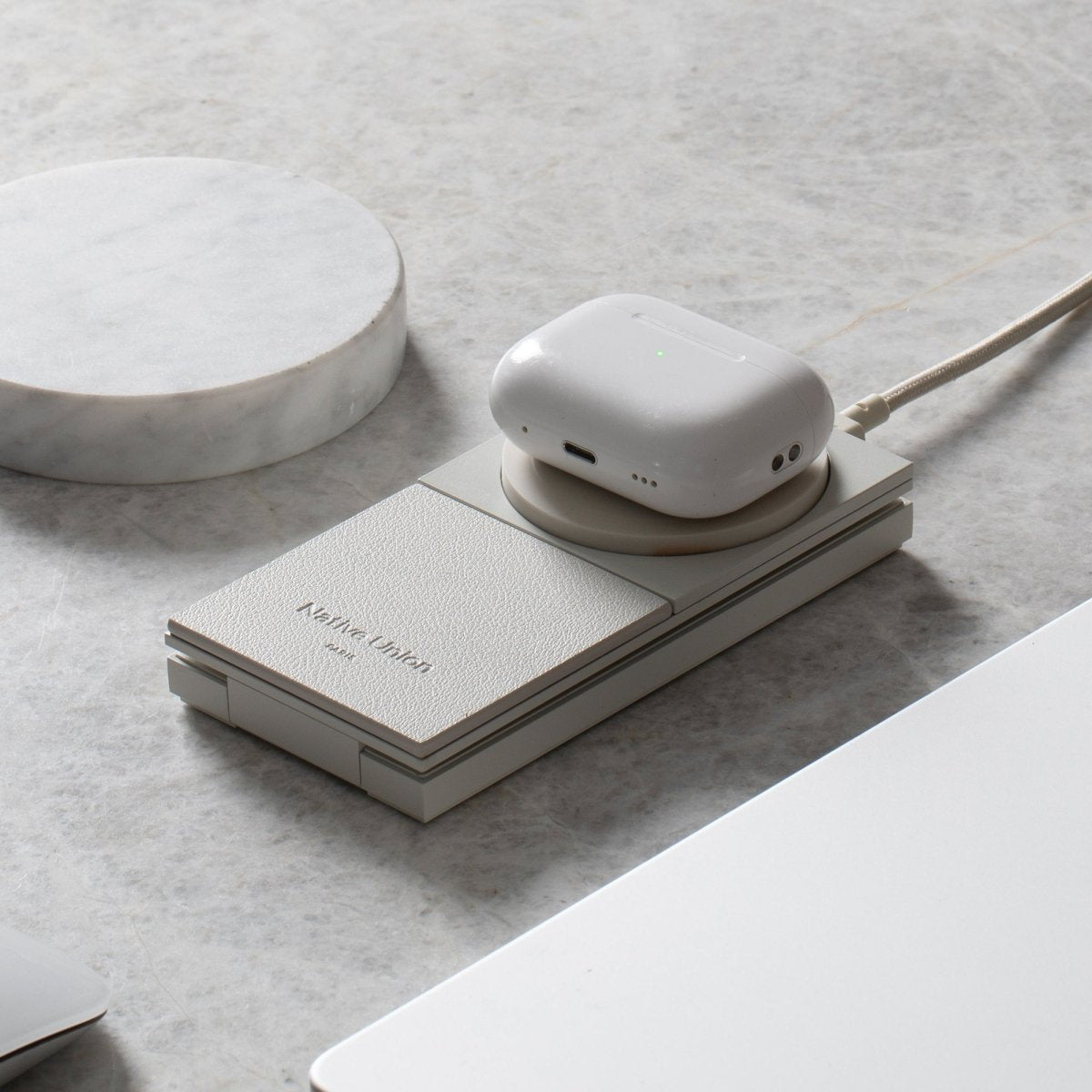 Native Union Rise 3 - in - 1 Magnetic Wireless Charger - Ante ShopNATIVE UNIONWireless ChargerRS - 3IN1 - SAN