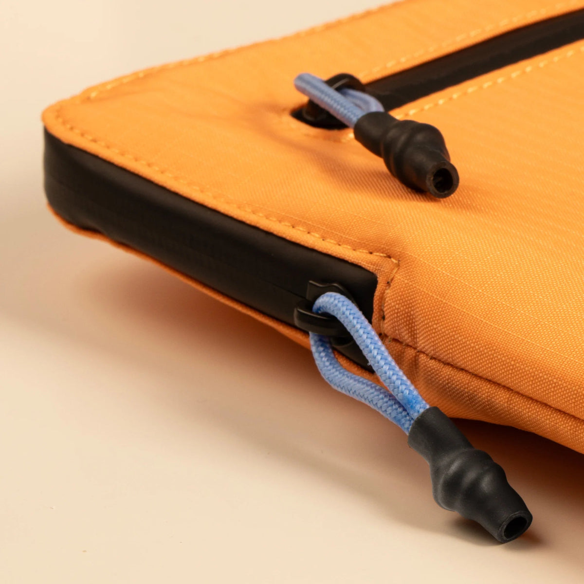 Native Union Ultralight Sleeve for MacBook 14" - Ante ShopNative UnionLaptop Sleeve846654077827STOW - UT - MBS - SAN - 14